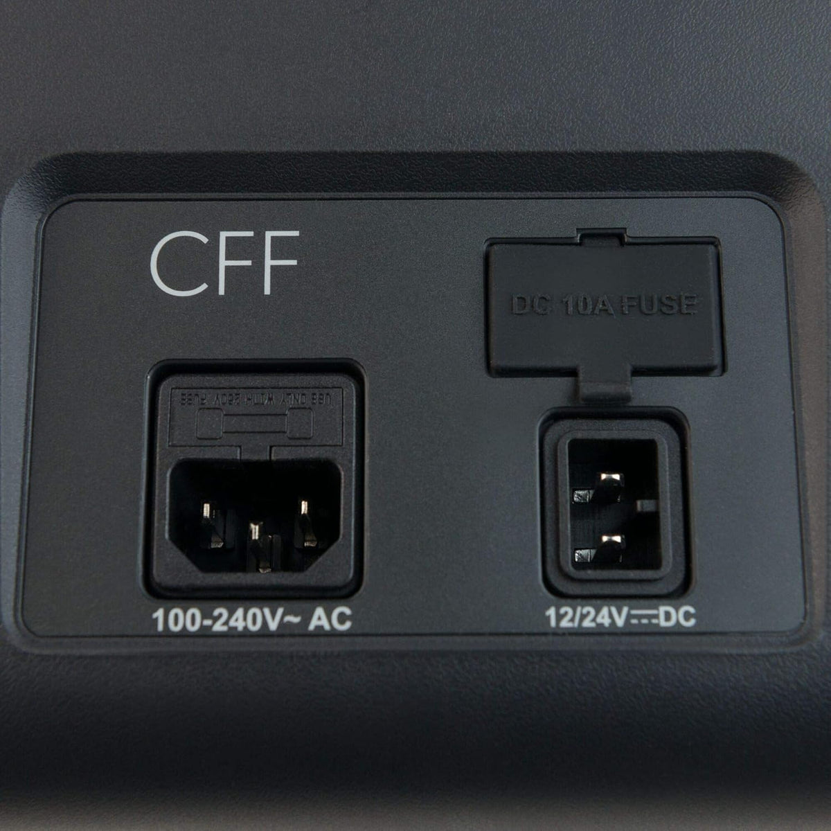 DOMETIC CoolFreeze CFF 45 przenośna elektryczna lodówka kompresorowa, 38 litrów, 12/24 V i 230 V do samochodów, ciężarówek, łodzi, kamperów i gniazdka,