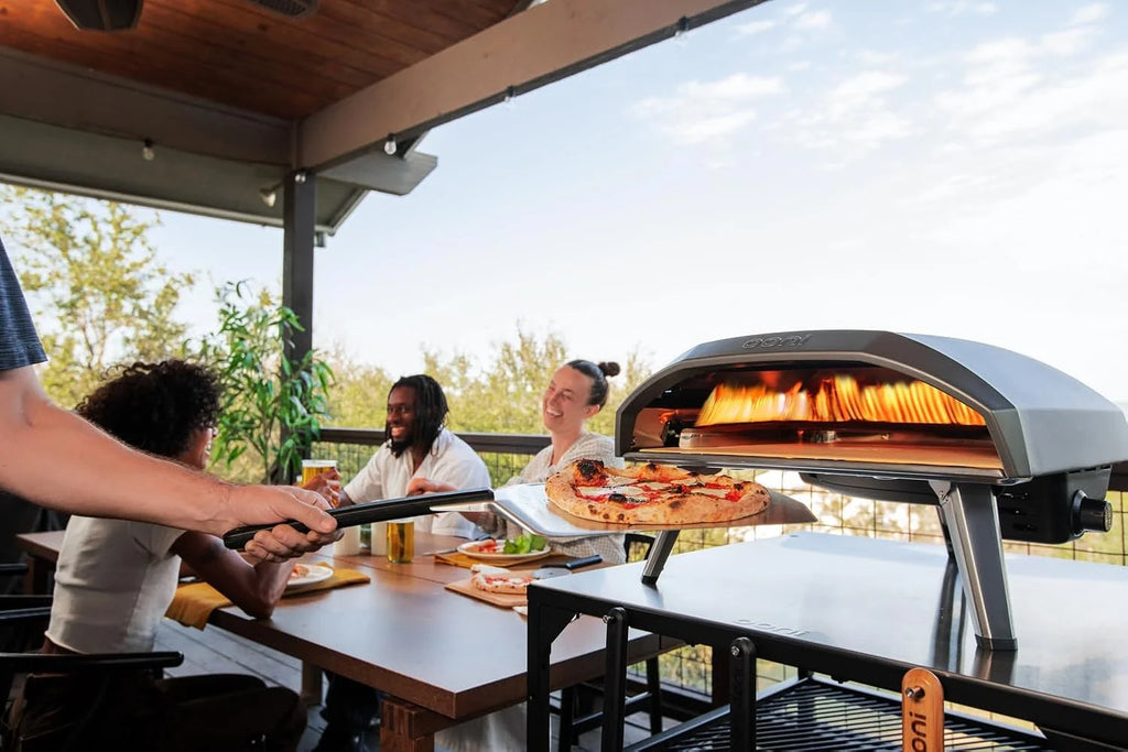 Ooni Koda 16 Gas – Przenośny piec zewnętrzny 37 mBar – Domowa pizza w 60 sekund – Wysoka temperatura – Przenośny i szybki – IT|ES|FR|BE|CZ|IE|LV|LT|LU|PT