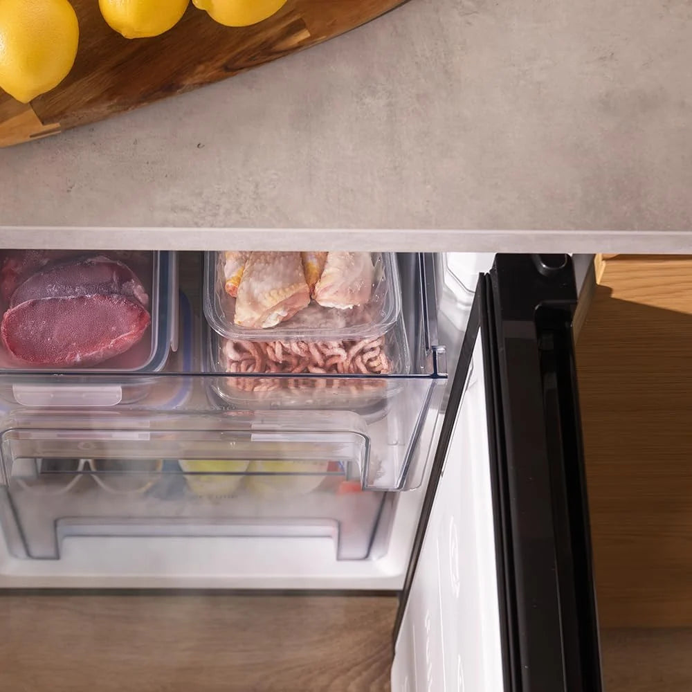 Cecotec Zamrażarka Pionowa Nablatowa 97 L Bolero CoolMarket TF 97 Inox, Klasa Energetyczna E, Kompaktowa konstrukcja, Drzwi odwracalne, 3 Szuflady, Wymiary 55,1 x 57,5 x 83,5 cm, Kolor Inox