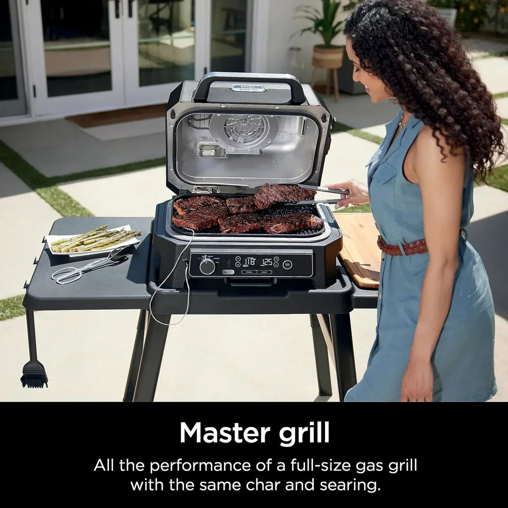 Ninja Woodfire Pro XL Grill i Wędzarnia Zewnętrzna, termometr, master grill 4 w 1, grill wędzarniczy, zewnętrzna frytownica powietrzna, piekarnik, przenośny, grill elektryczny, ciemnoszary, model OG850, 2026