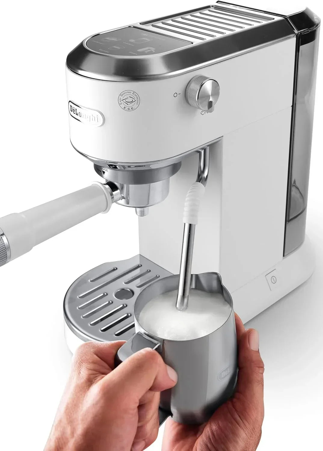 De'Longhi Dedica – Ekspres Kolbowy do Kawy Mielonej lub w Saszetkach, Espresso i Cappuccino, Zbiornik 1.3 Litra, System Anti-Drip, Model EC685.M, Kolor Metaliczny
