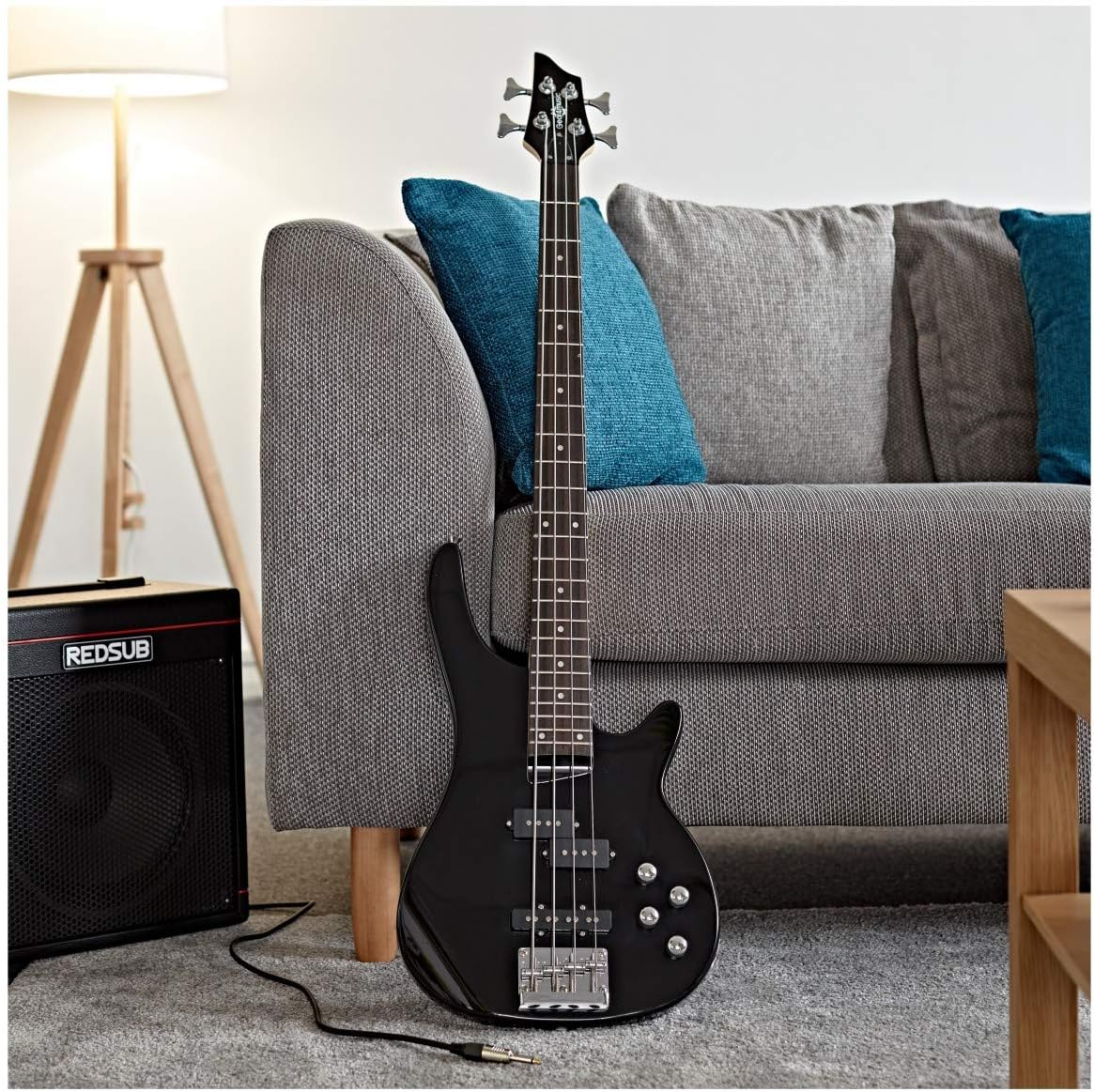 Gitara Basowa Elektryczna Chicago By Gear4music Z Wzmacniaczem 15 W, 4-strunowa, Czarna