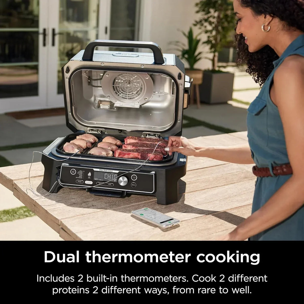 Ninja Woodfire Pro XL Grill i Wędzarnia Zewnętrzna 4 w 1 z Termometrem, Grill Master, Grill Wędzarniczy, Frytkownica Beztłuszczowa Zewnętrzna, Piekarnik, Przenośny, Elektryczny, Ciemnoszary, OG850, 2026