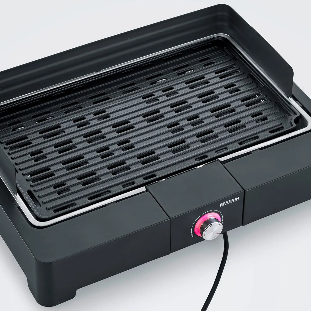 Grill stołowy z ryflowaną płytą 2200 W PG 8567 Severin