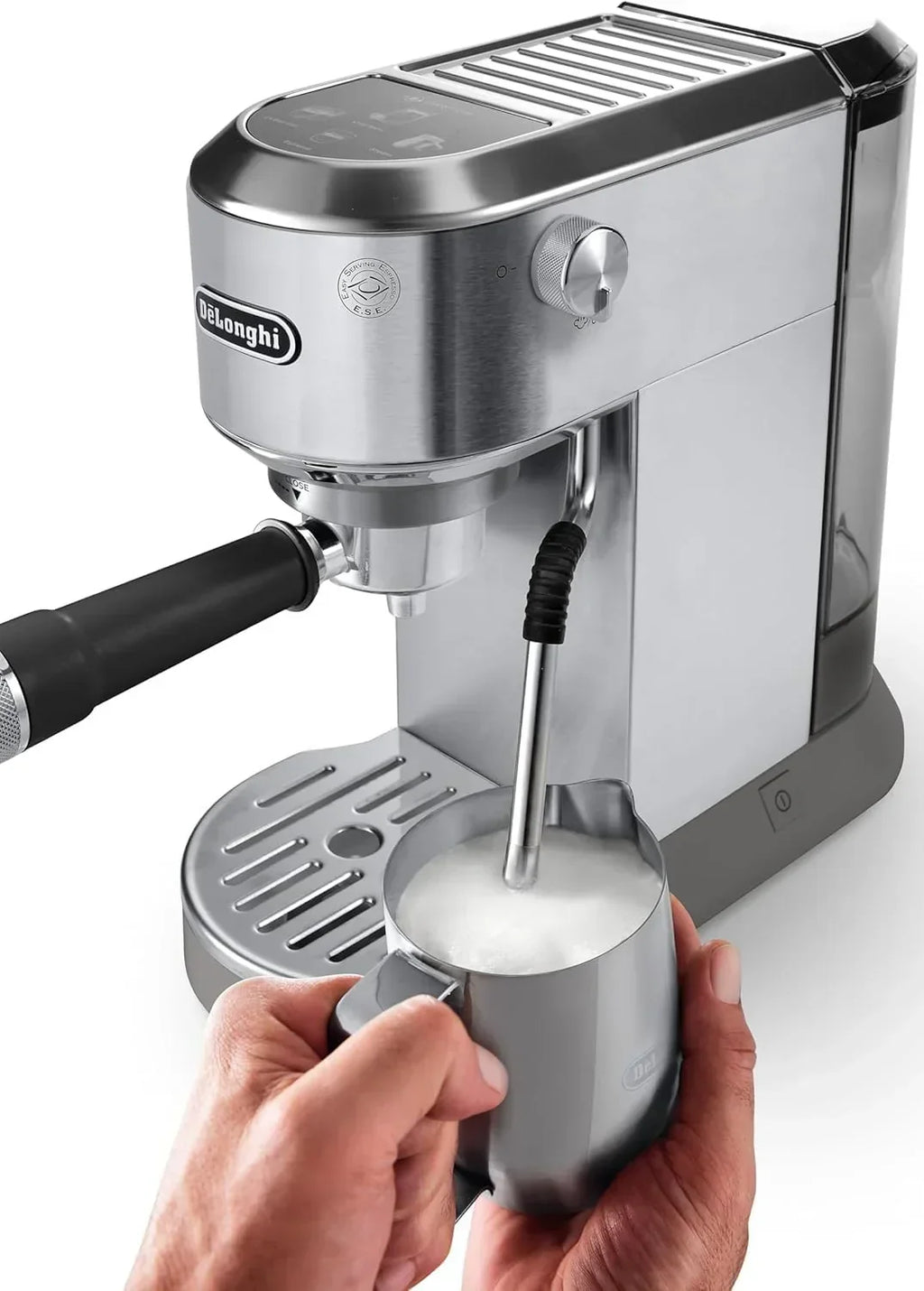 De'Longhi Dedica – Ekspres Kolbowy do Kawy Mielonej lub w Saszetkach, Espresso i Cappuccino, Zbiornik 1.3 Litra, System Anti-Drip, Model EC685.M, Kolor Metaliczny